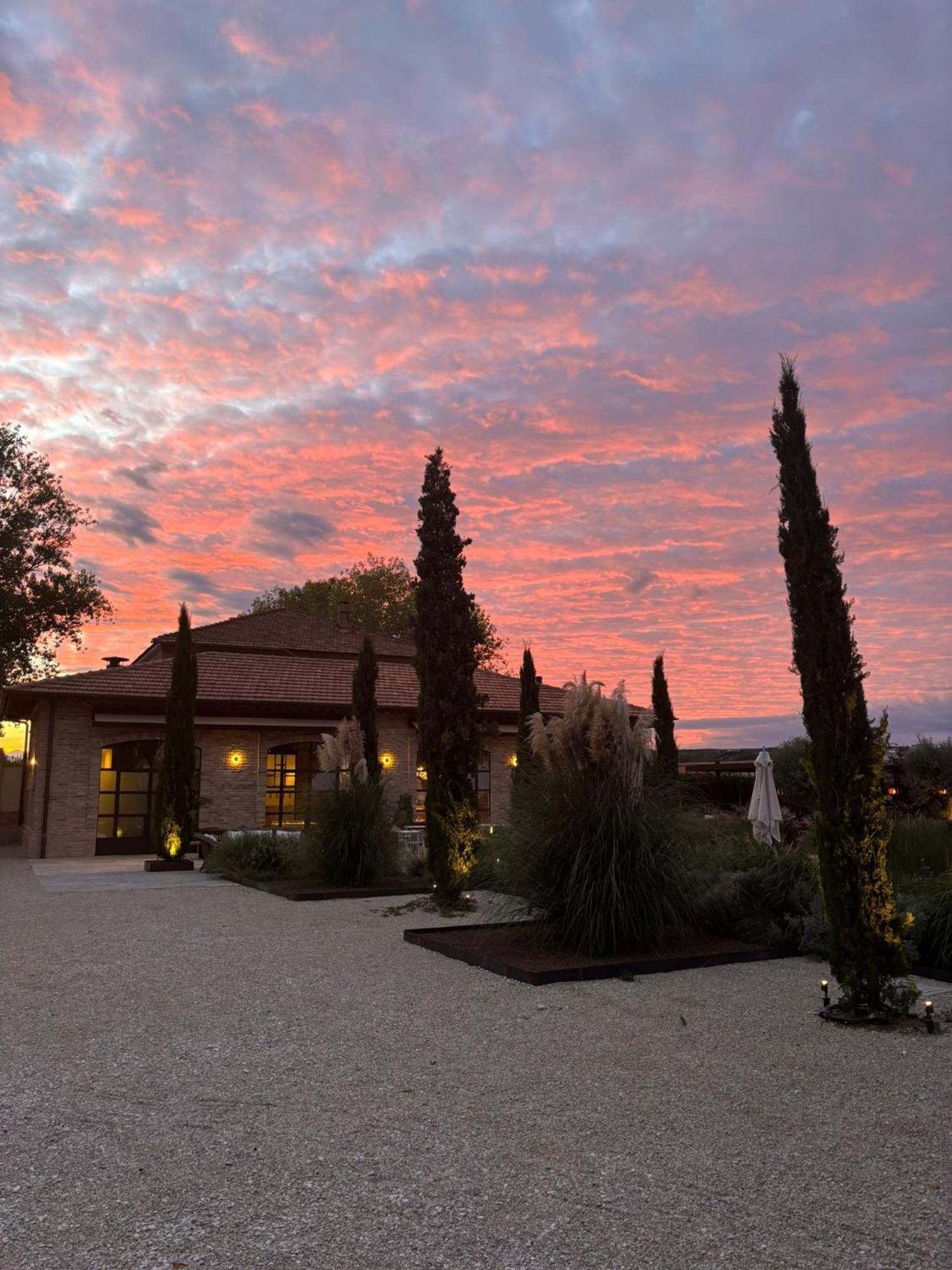 Villa Corallo Sant'Omero ภายนอก รูปภาพ
