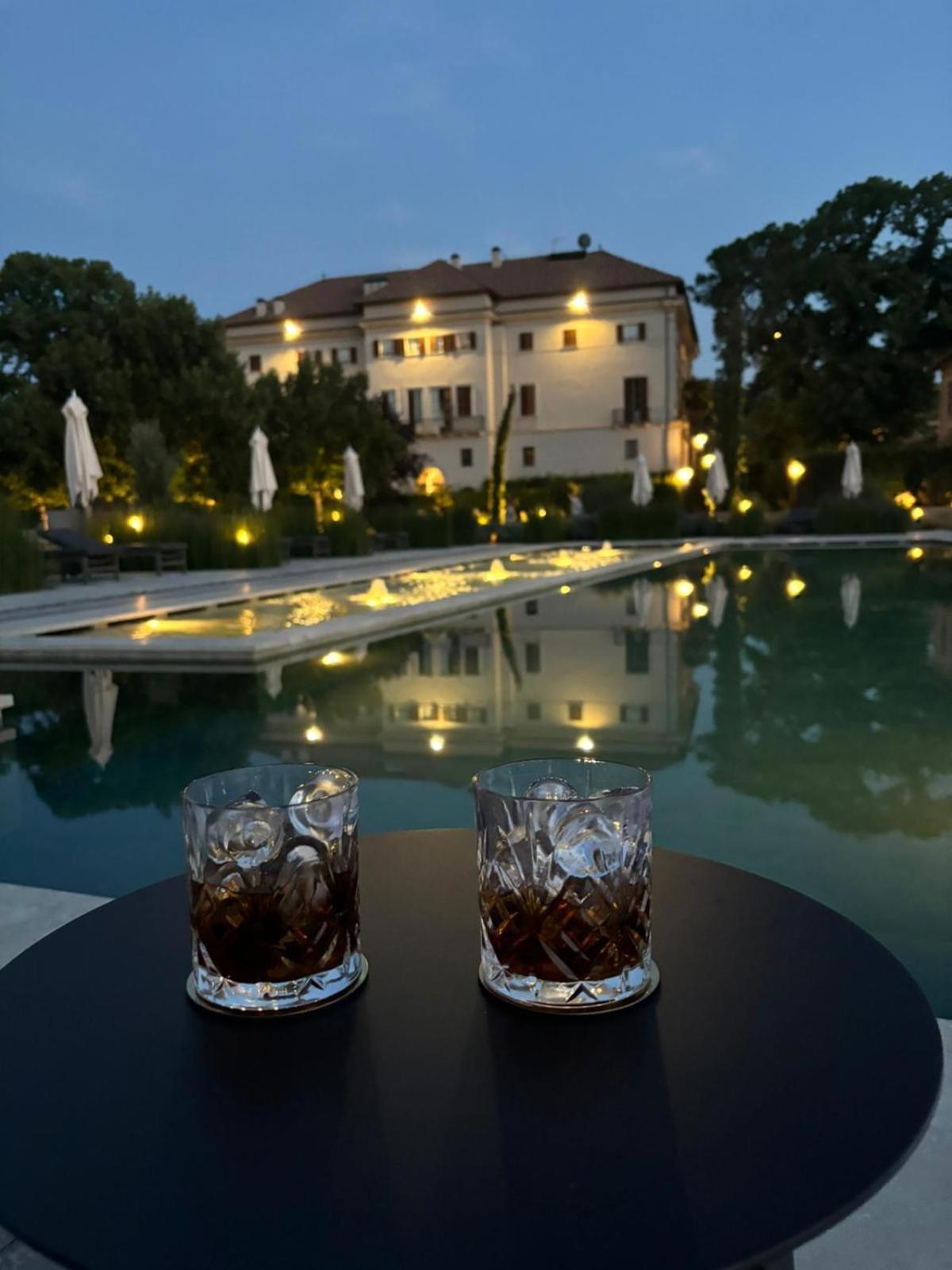 Villa Corallo Sant'Omero ภายนอก รูปภาพ